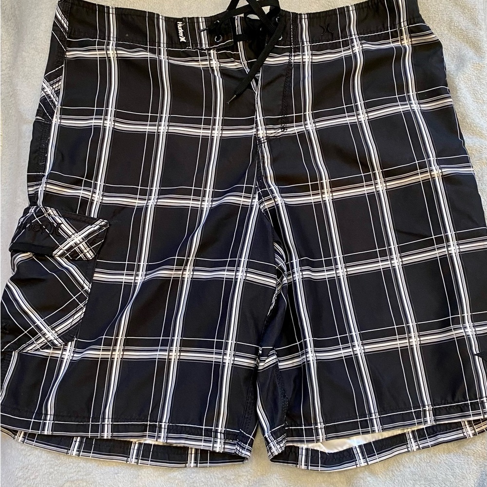 Hurley Black and White Board Shorts Quick-Drying Swimwear